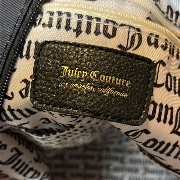 EUC Juicy Couture Sport Yourself overnight weekender duffle bag blk with roses - Picture 8 of 16